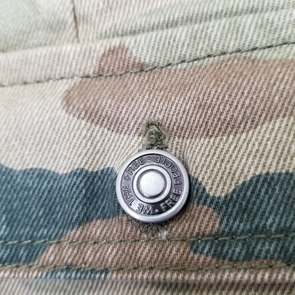 Free people size 27 camo jeans - Picture 14 of 15